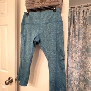 ODODOS Capri Legged Size L